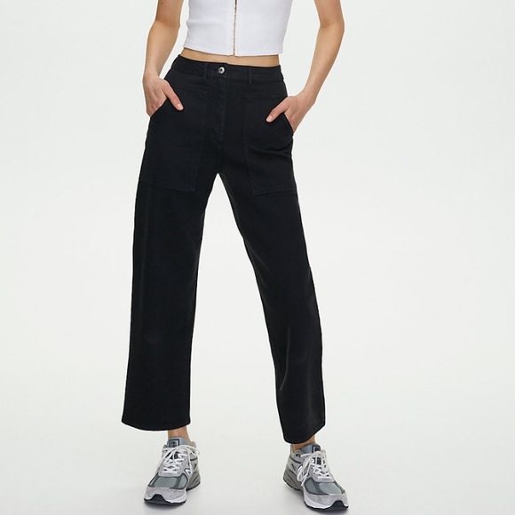 Aritzia Pants - Wilfred free modern utility pant
